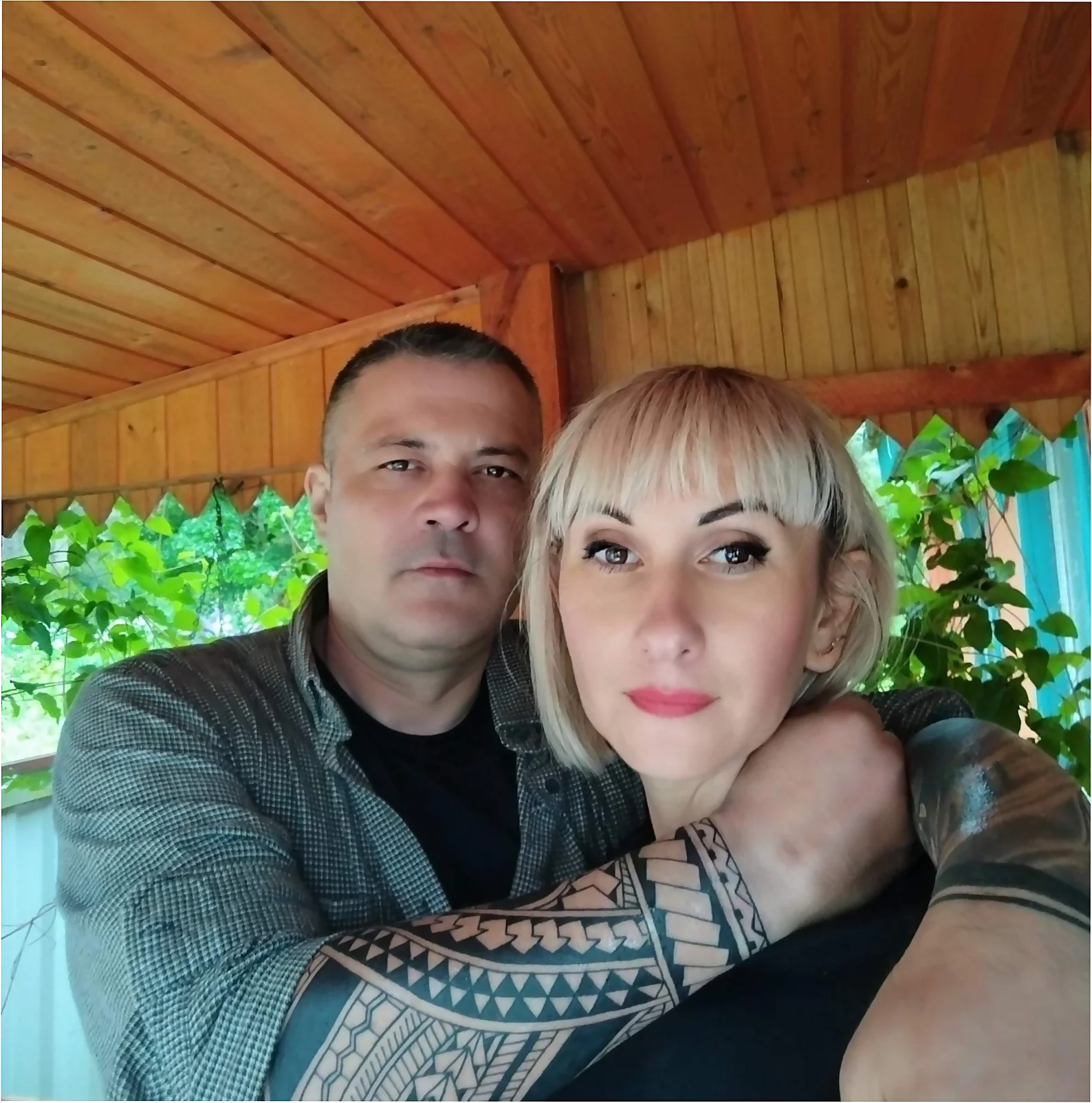 химчистка дивана мы.webp