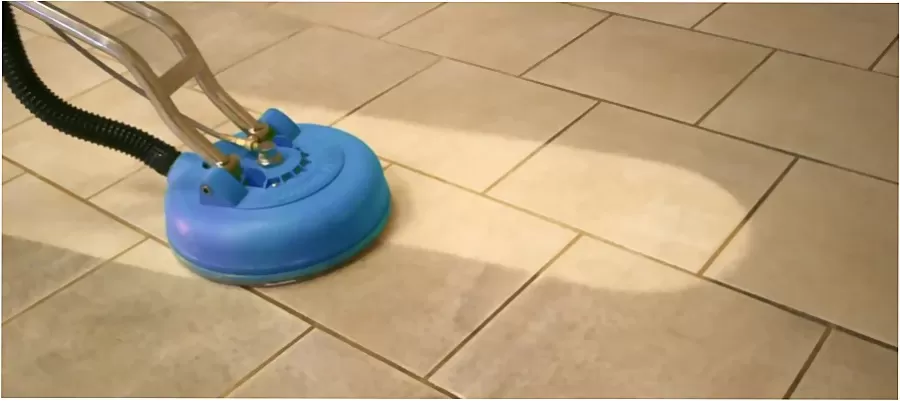 Чистка плитки после ремонта – занятие кропотливое, но выполнимое